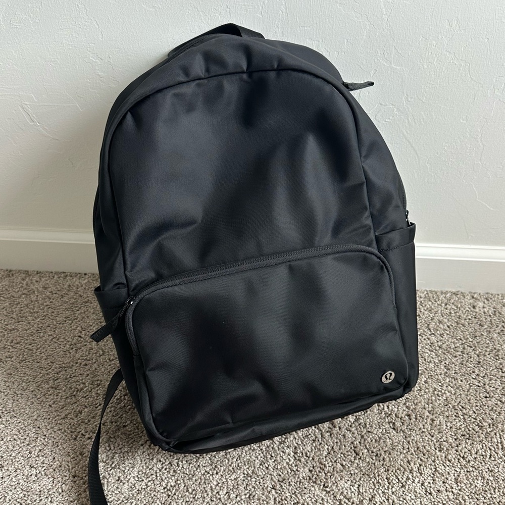 Lululemon Everywhere Backpack 22L Black - Picture 5 of 7